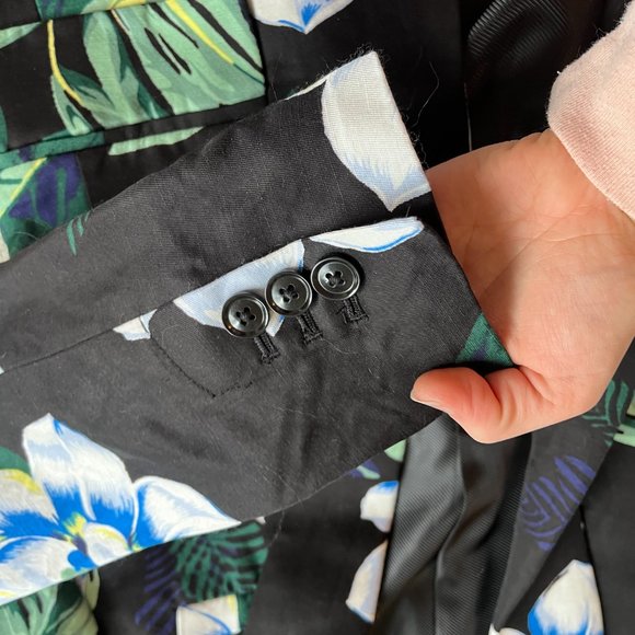 Never Worn - Banana Republic Chelsea Floral Tropical Blazer 00P - Picture 4 of 10